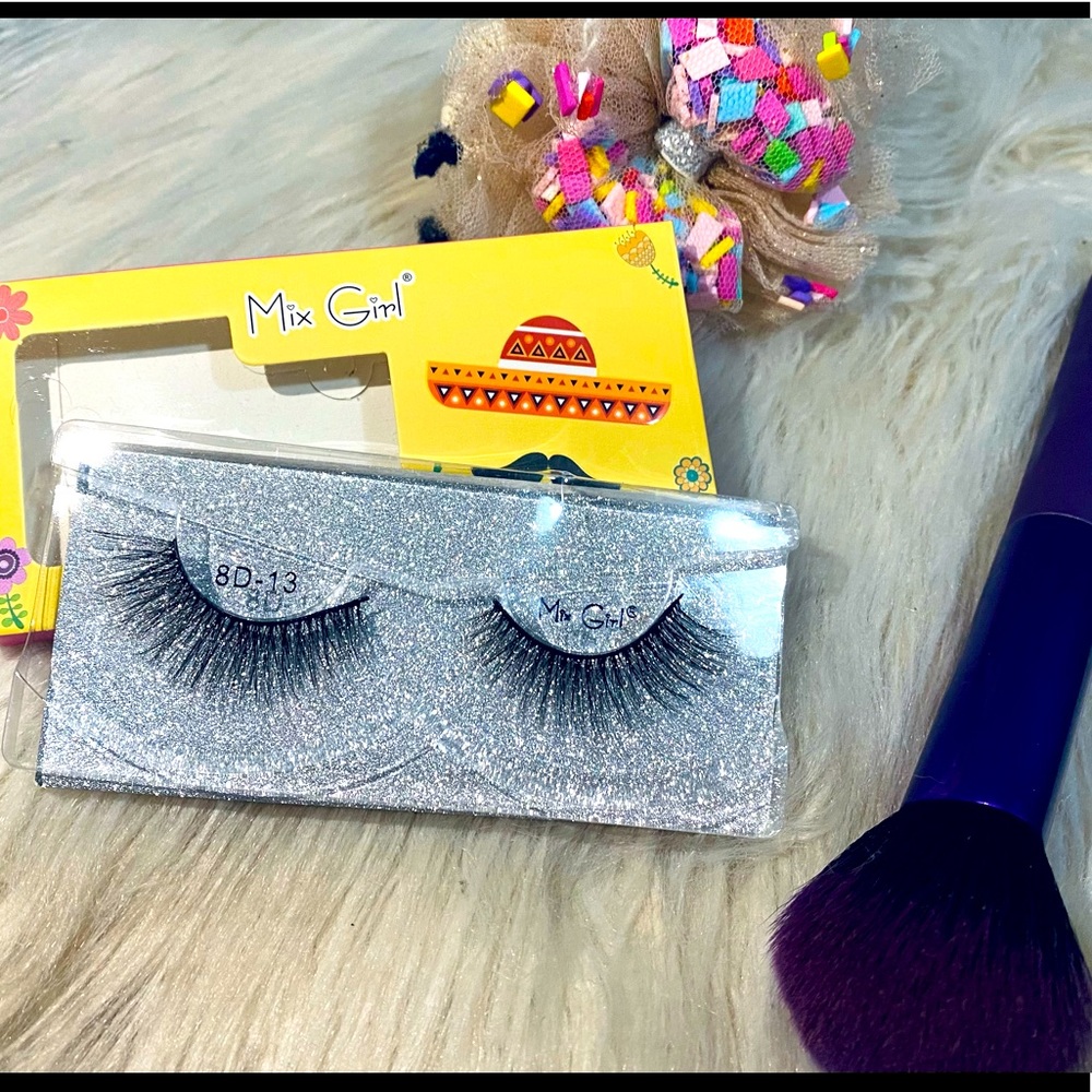 Mix Girl Eyelashes